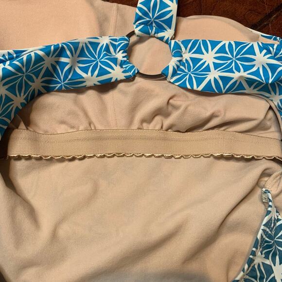 WHBM One Piece NWT Women's X-Small Mandala Swim Poolside O-Ring Back Cut Out - Picture 7 of 11